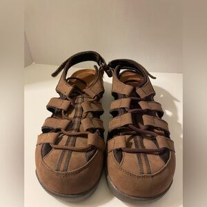 Drew Barefoot Freedom Men’s NWOT Brown Lace Double Wide Element Sandals 11 WW